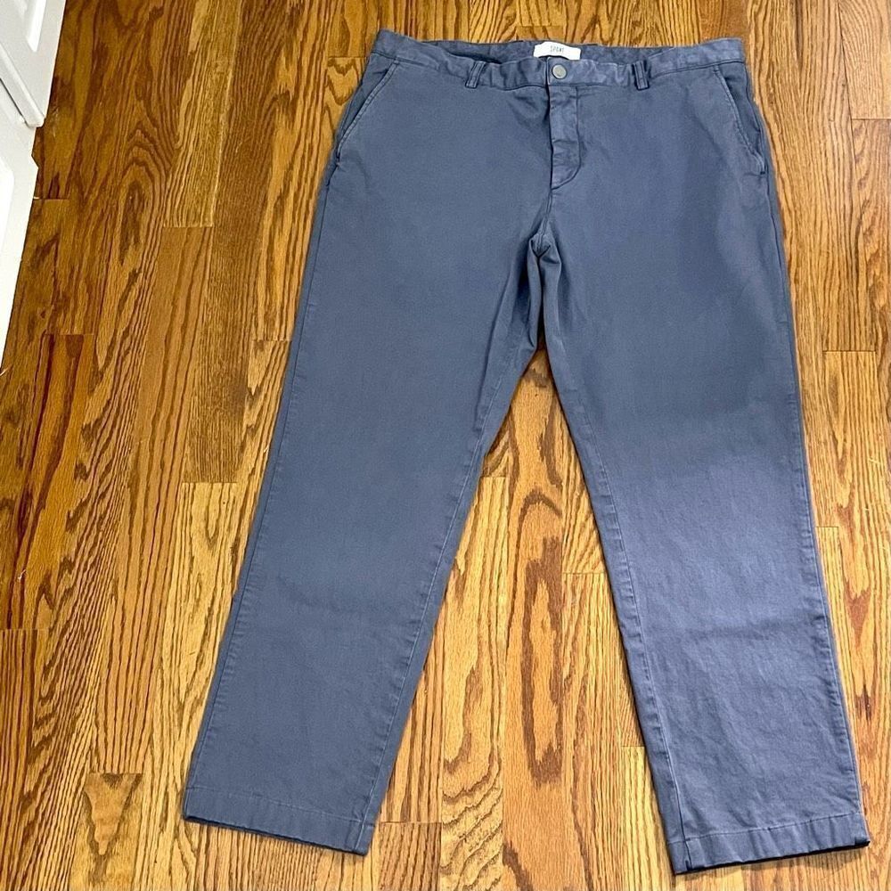 Spoke Heroes Gray Flat Front Chinos. Build B. Size 36.